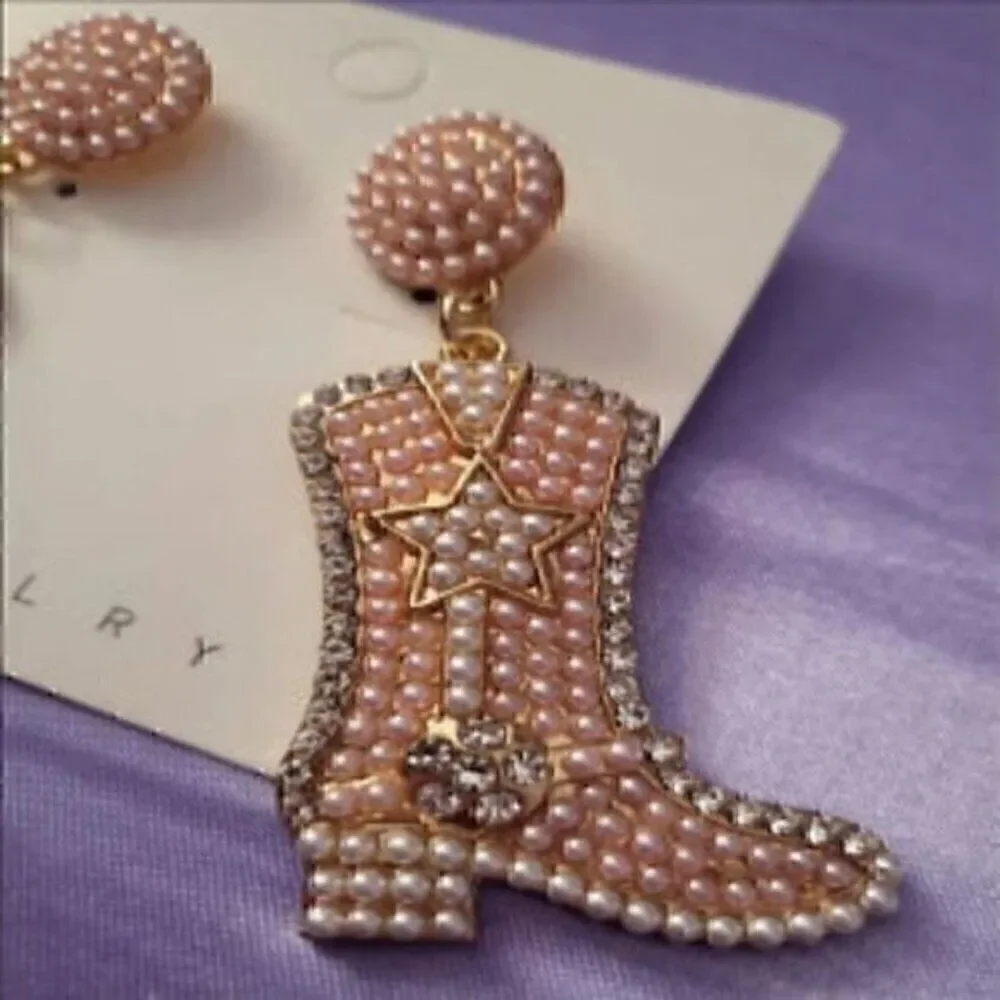 Cowgirl Boots Earrings Rice Beads Boots Shape Ear Jewelry For Women Girls - Picture 3 of 4